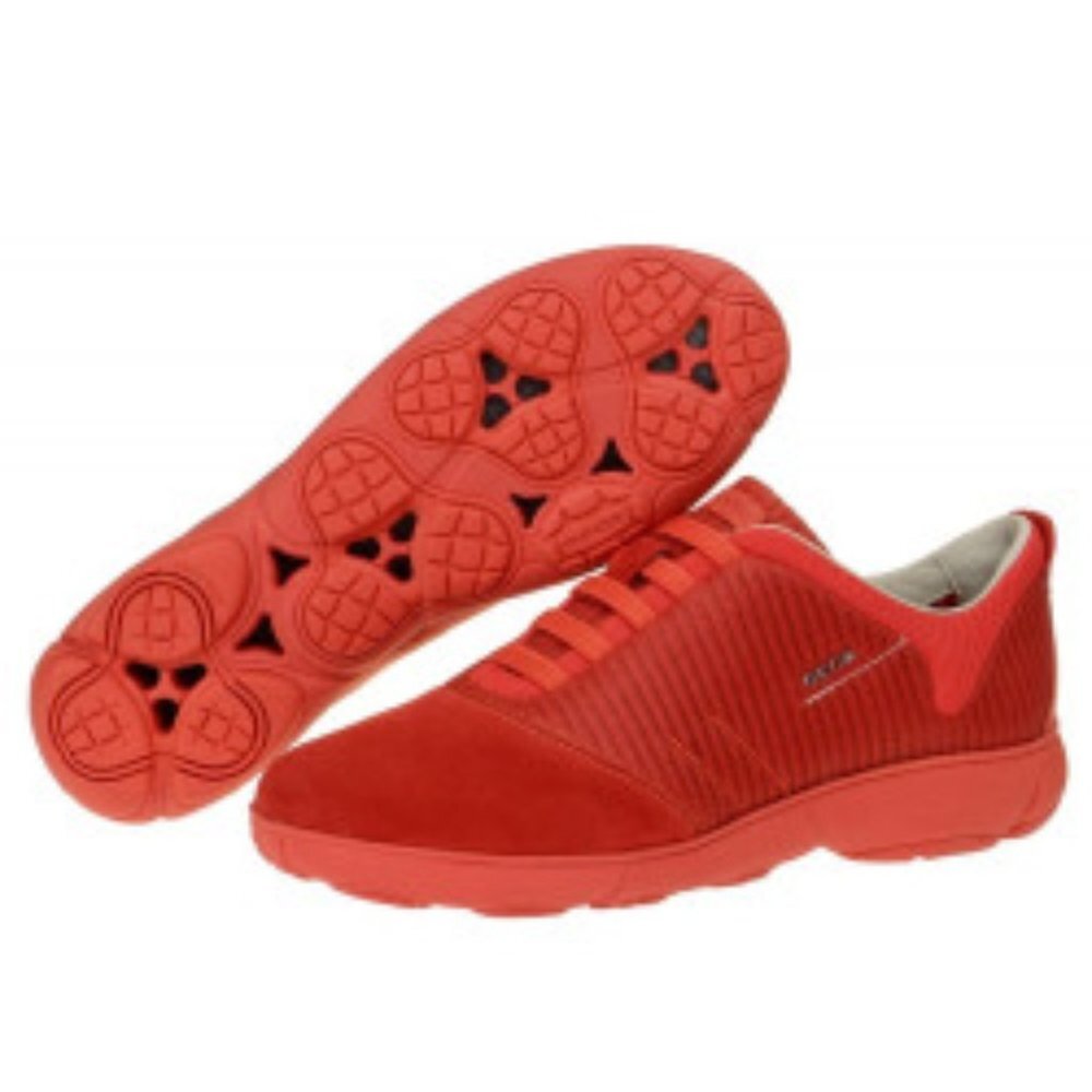 Geox Nebula Low Top Sneaker
